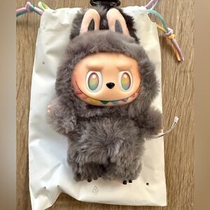 Pop mart Big Into Energy 🖤 Id (Secret) 🖤